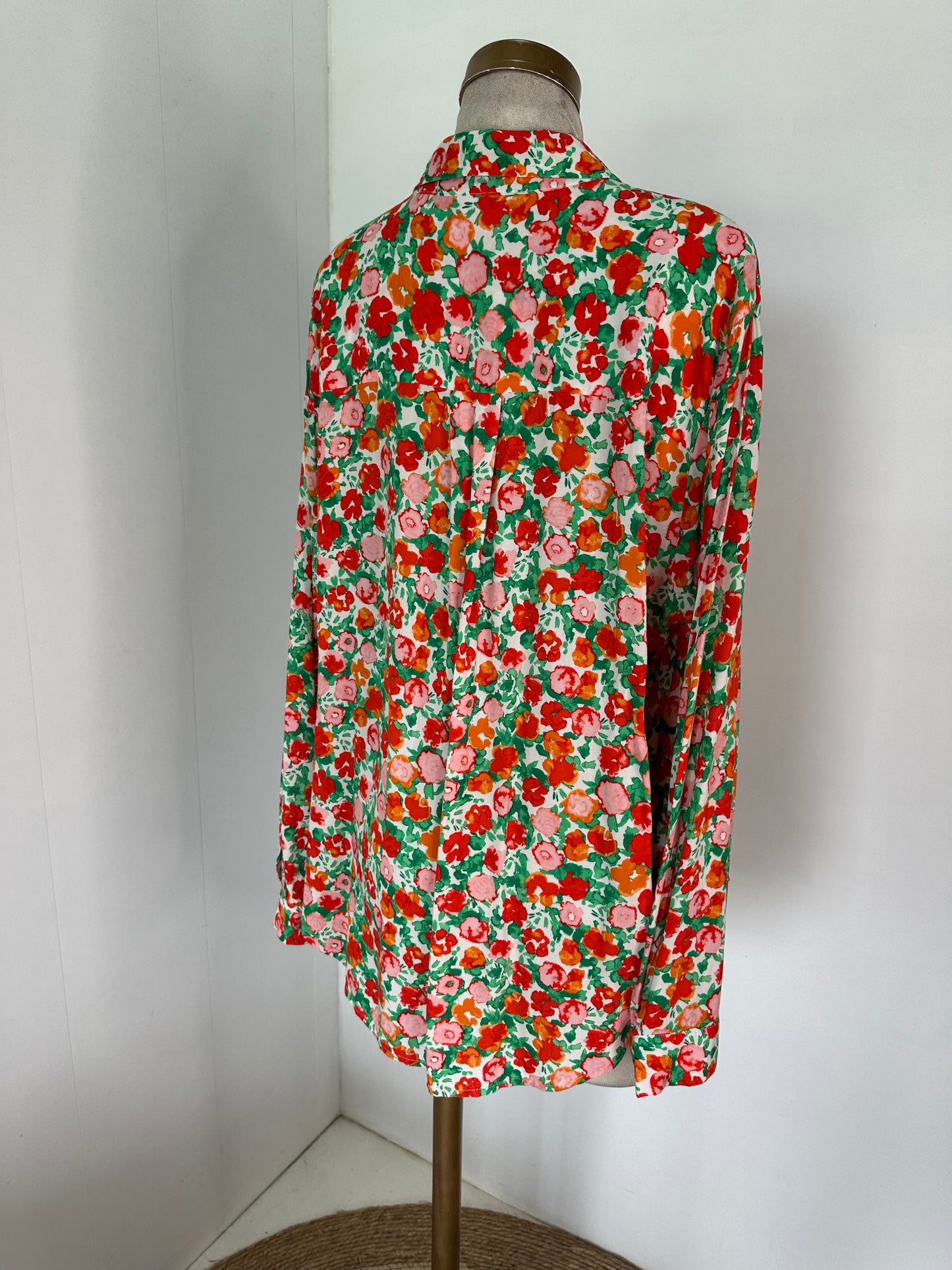 Blusa flores