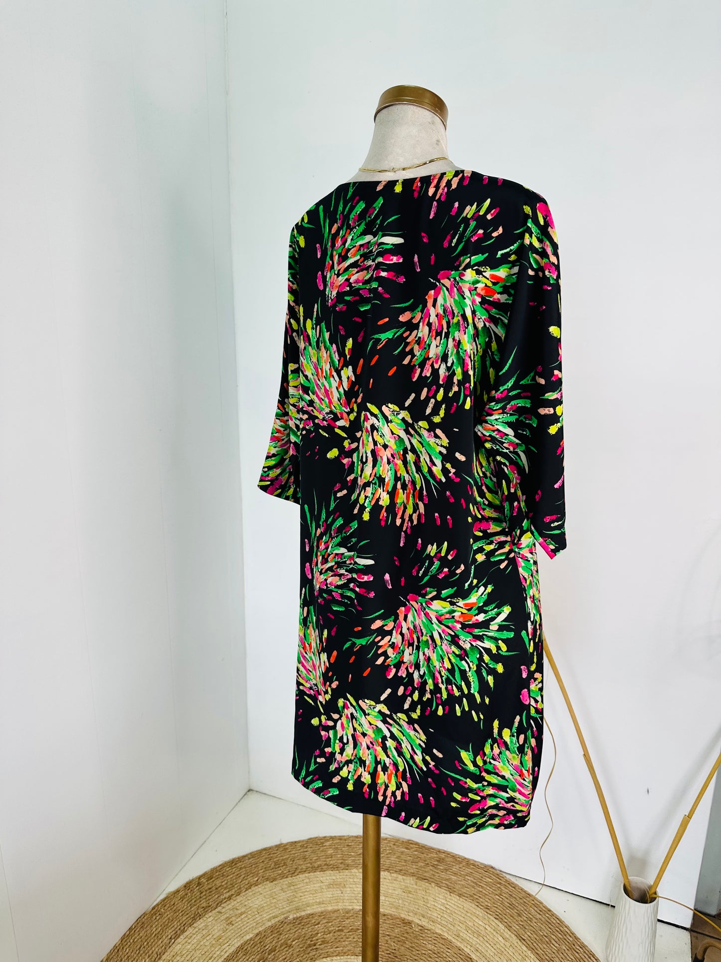 Vestido negro colores