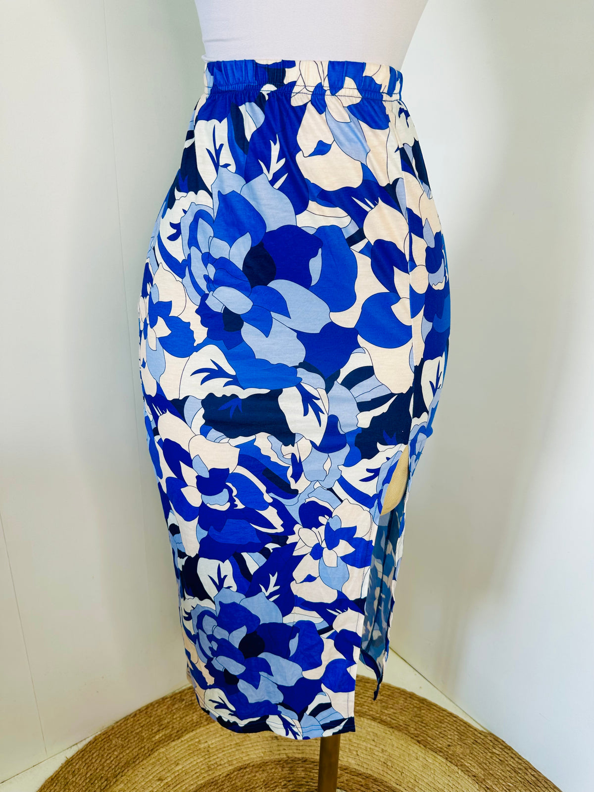 Falda azul