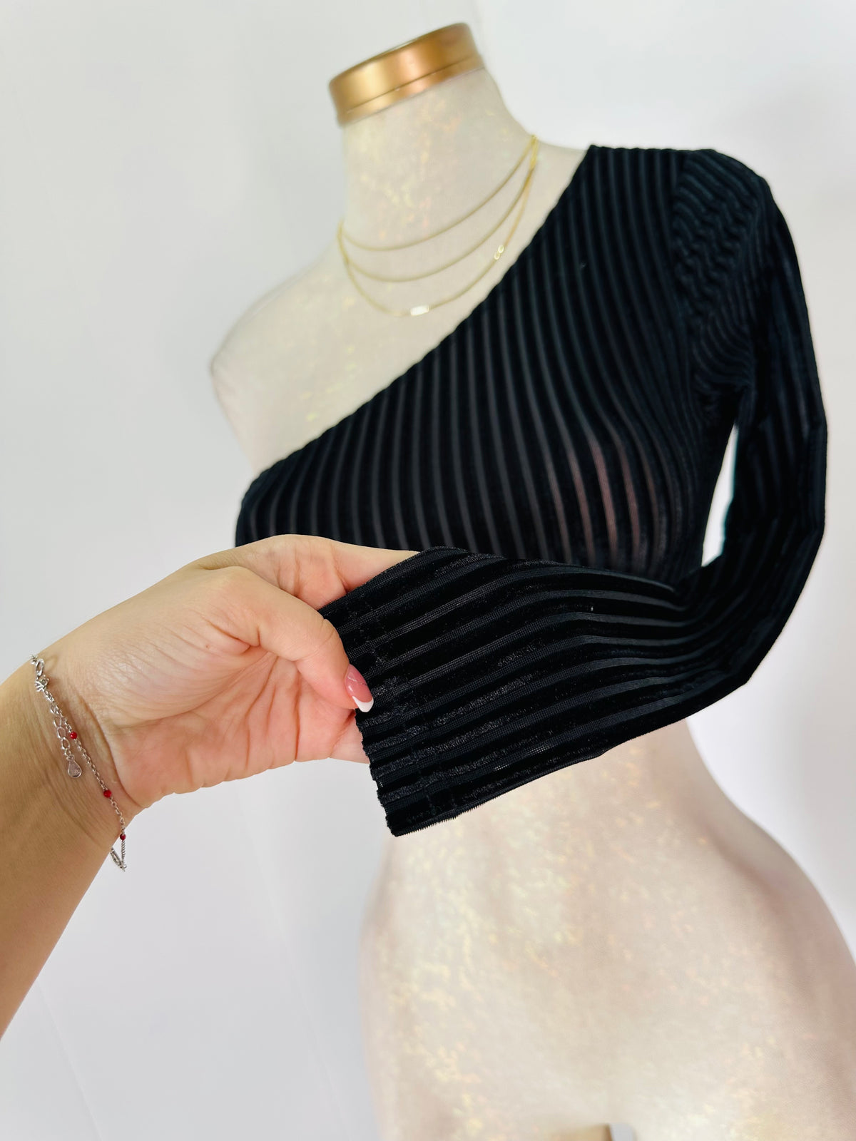 Blusa una manga