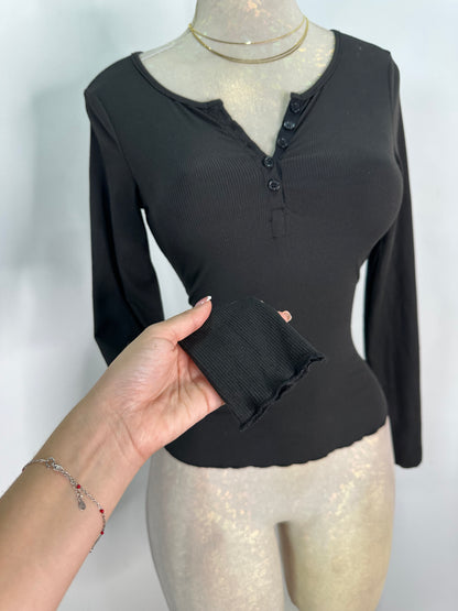 Blusa negra