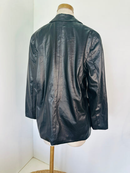 Blazer cuerina