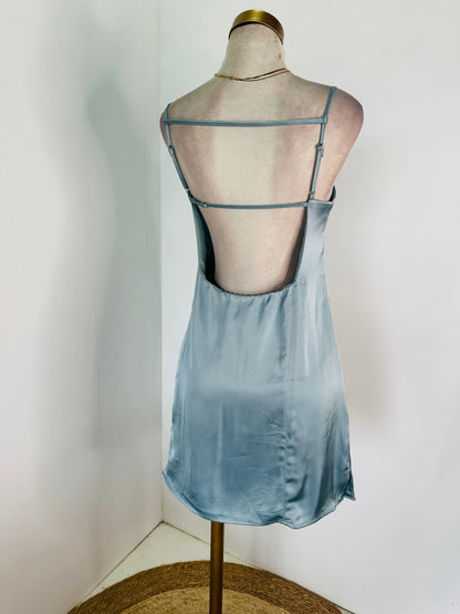 Vestido satin