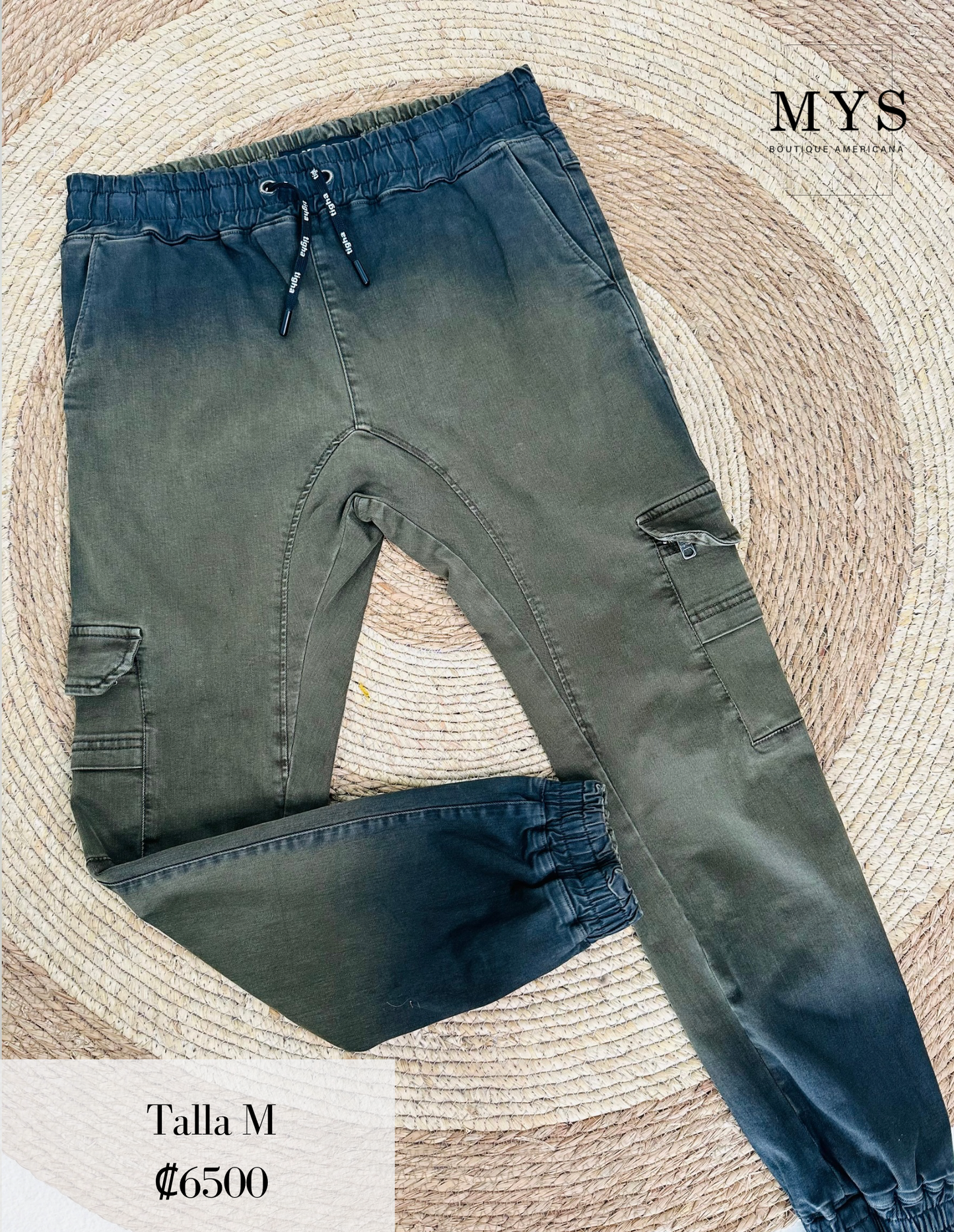 Pantalón cargo