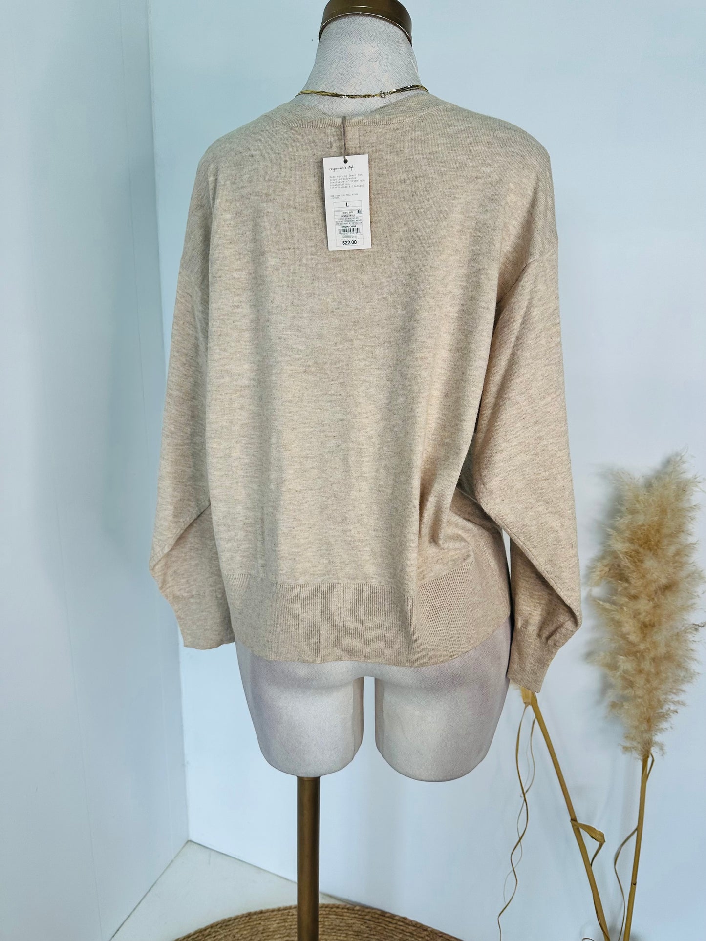Blusa disponible en L