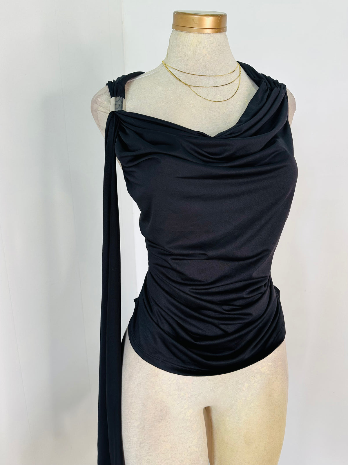 Blusa negra