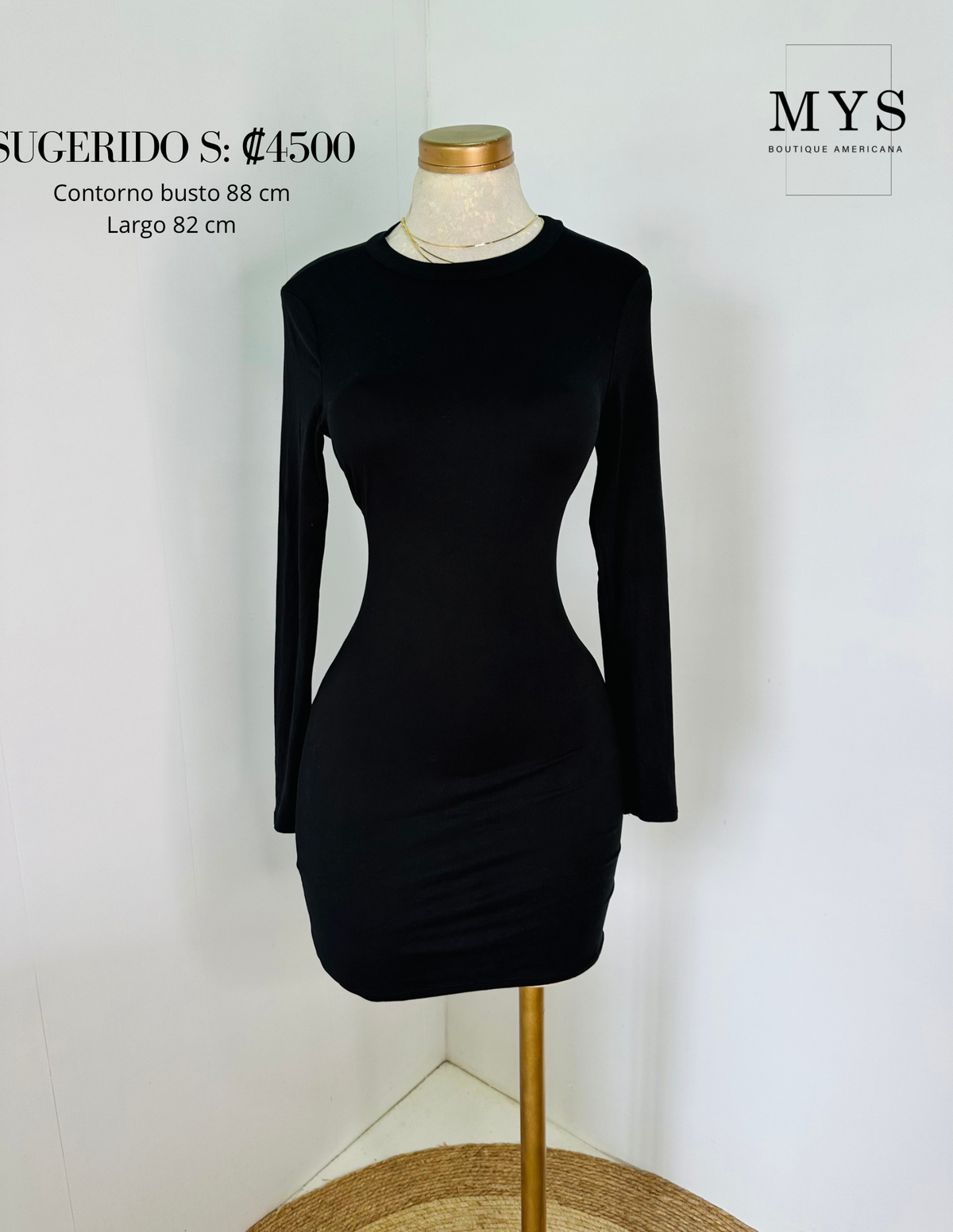 Vestido negro manga larga