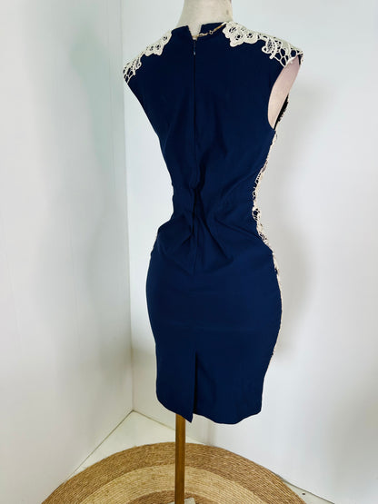 Vestido encaje