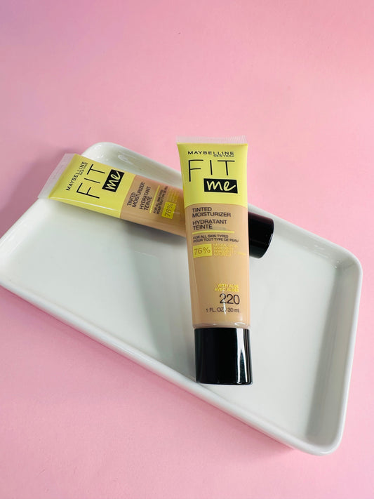 Base Maybelline tono 220
