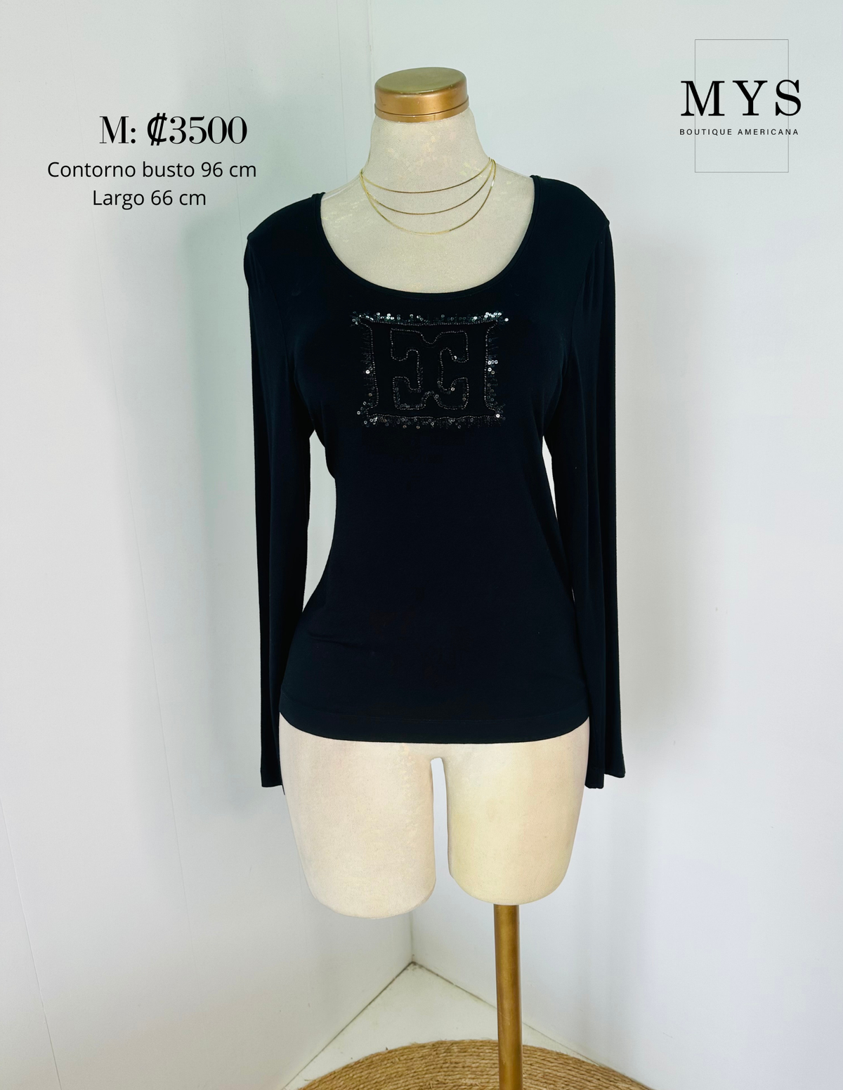 Blusa negra manga larga