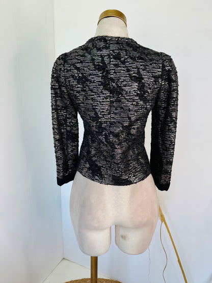 Blazer negro con plateado