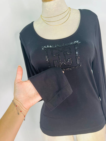 Blusa negra manga larga