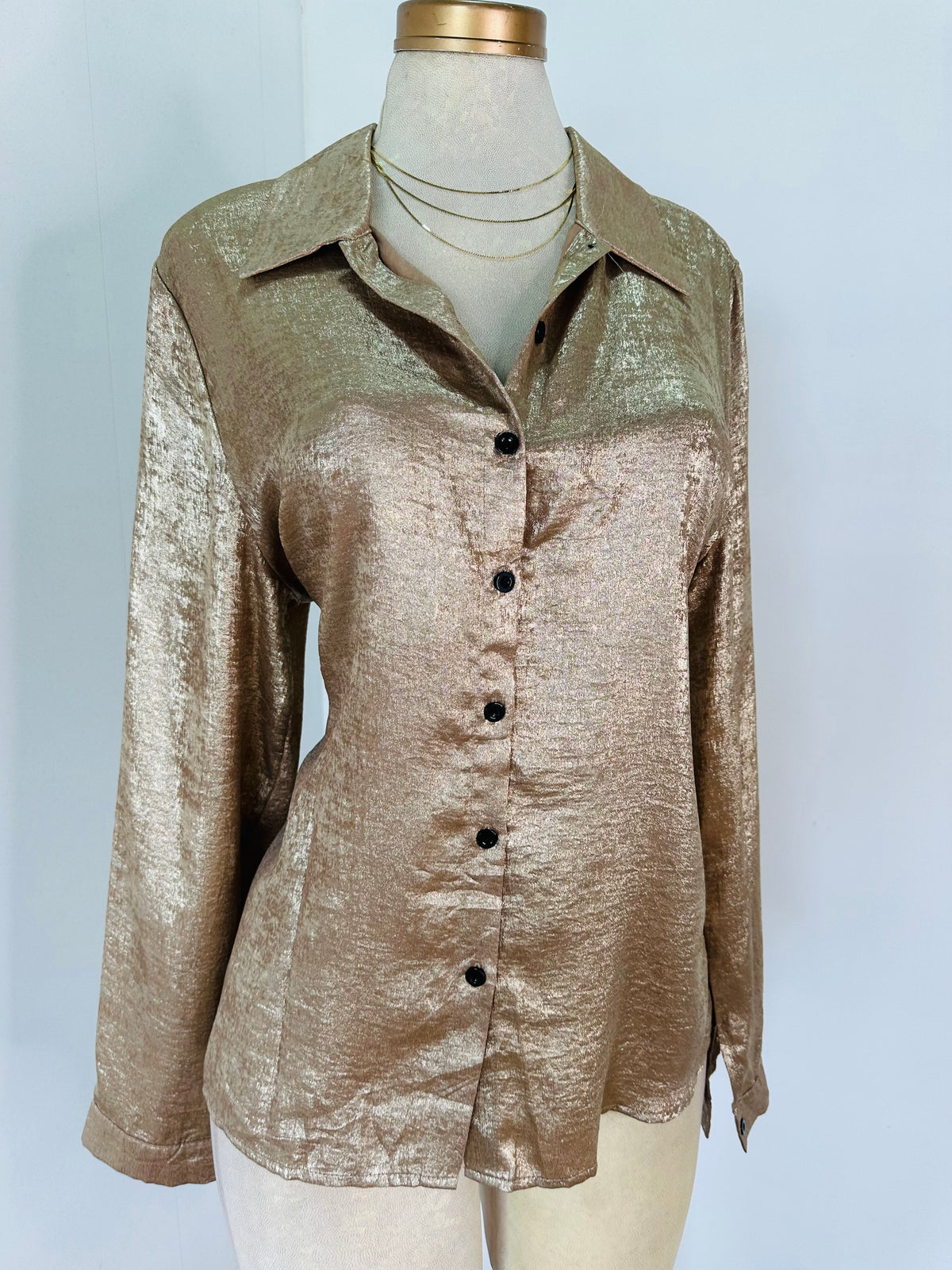Blusa dorada