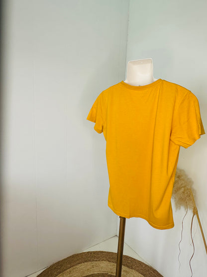 Camisa mostaza