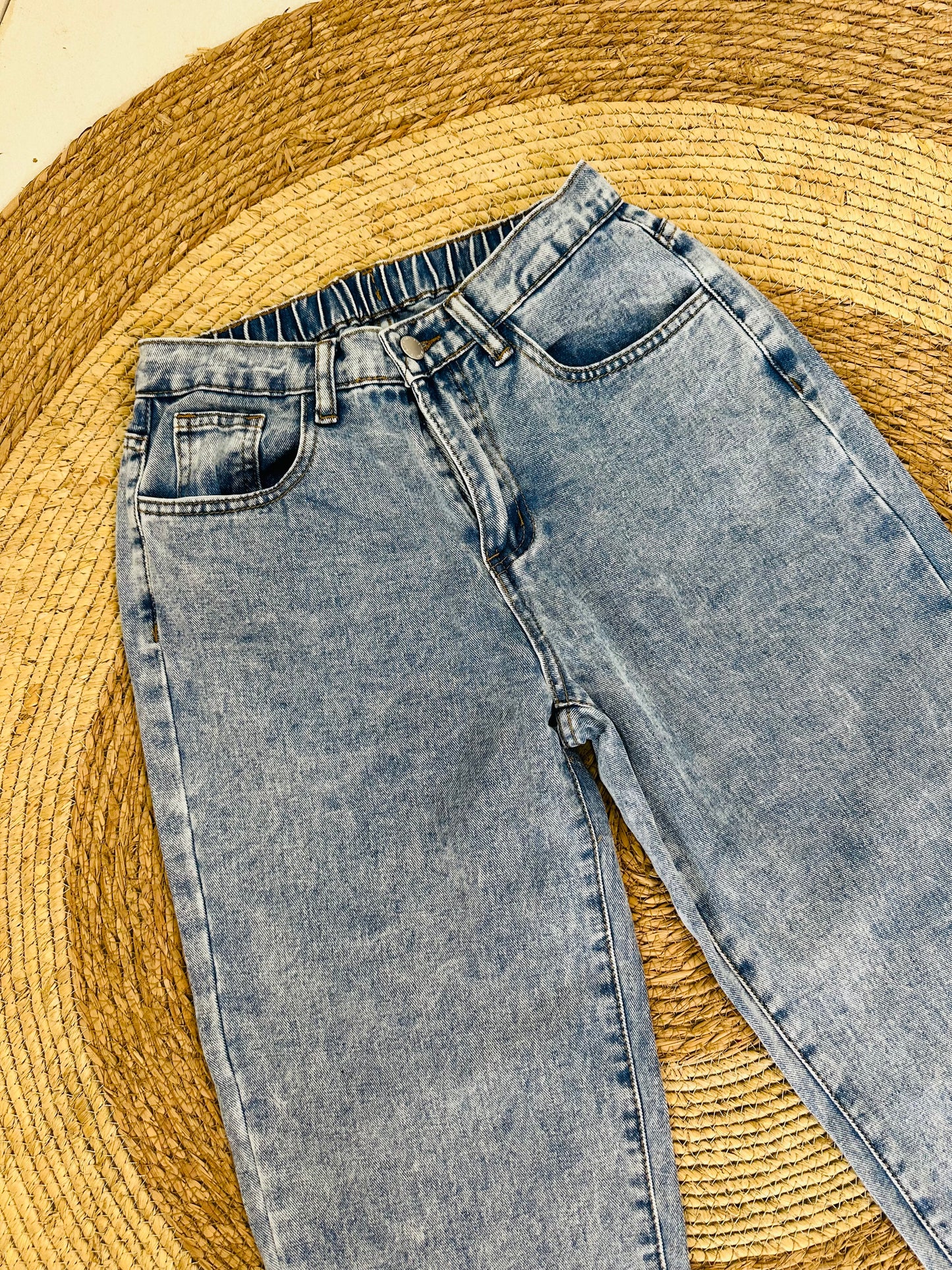 Pantalón celeste cintura elástica