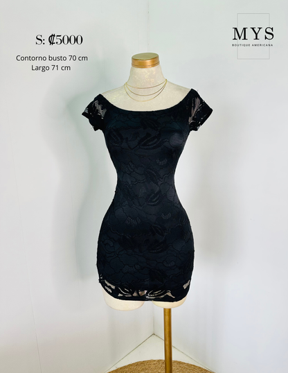 Vestido encaje negro