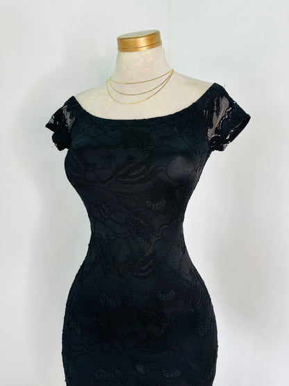 Vestido encaje negro