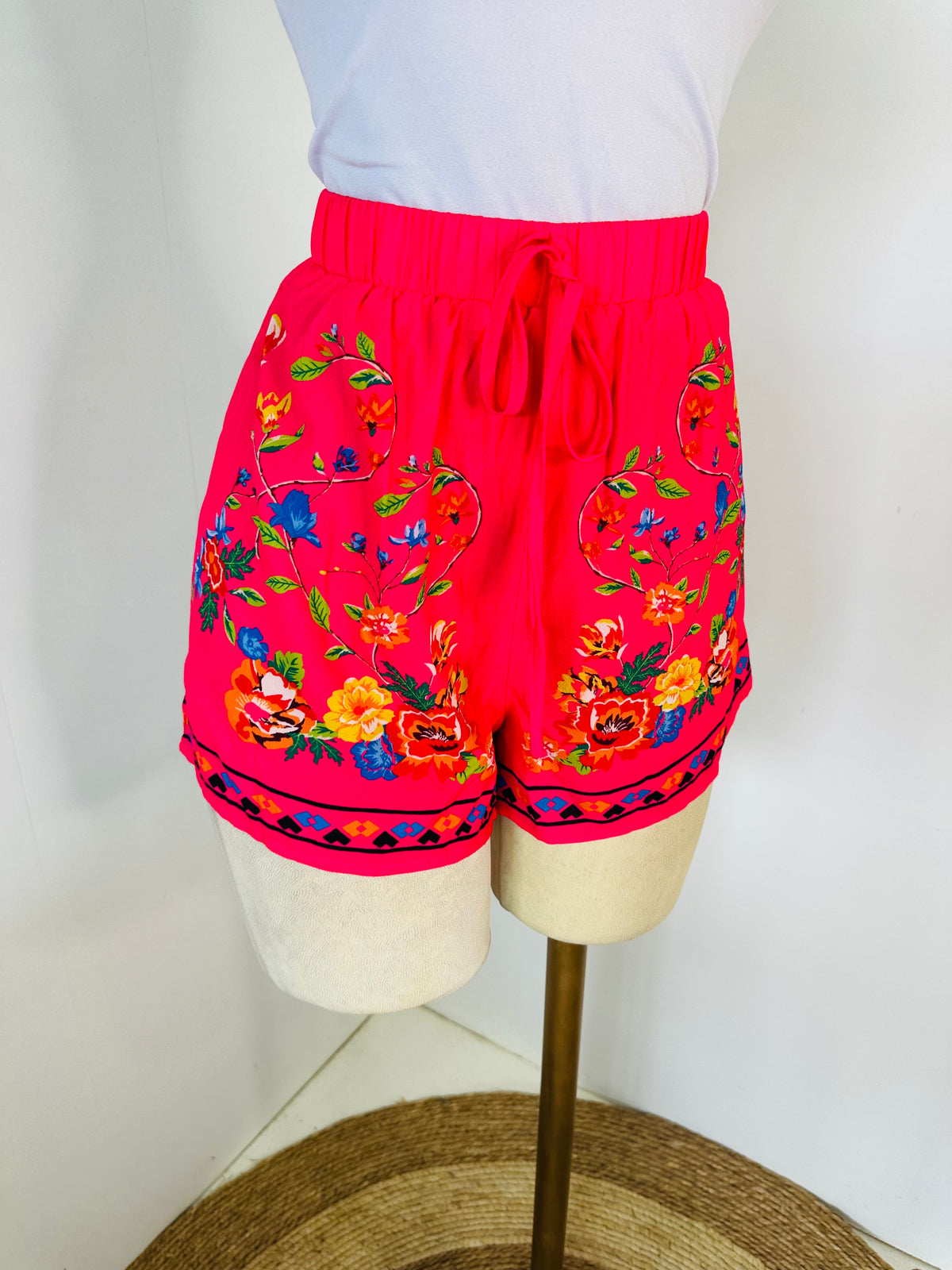 Short flores